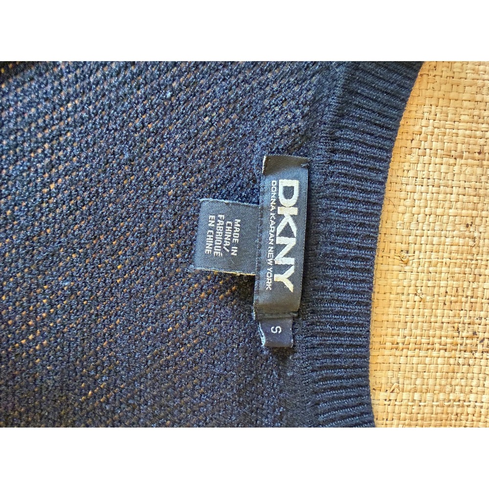 DKNY Womens Oversized 100% Tussah Silk Net Mesh V-Neck Top Navy Blue Small - Picture 3 of 9